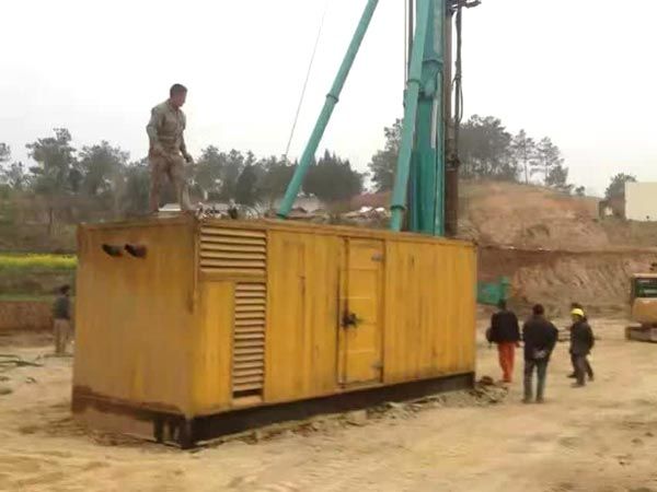 潞城如何判断水冷式机油散热器密封件是否需要更换？